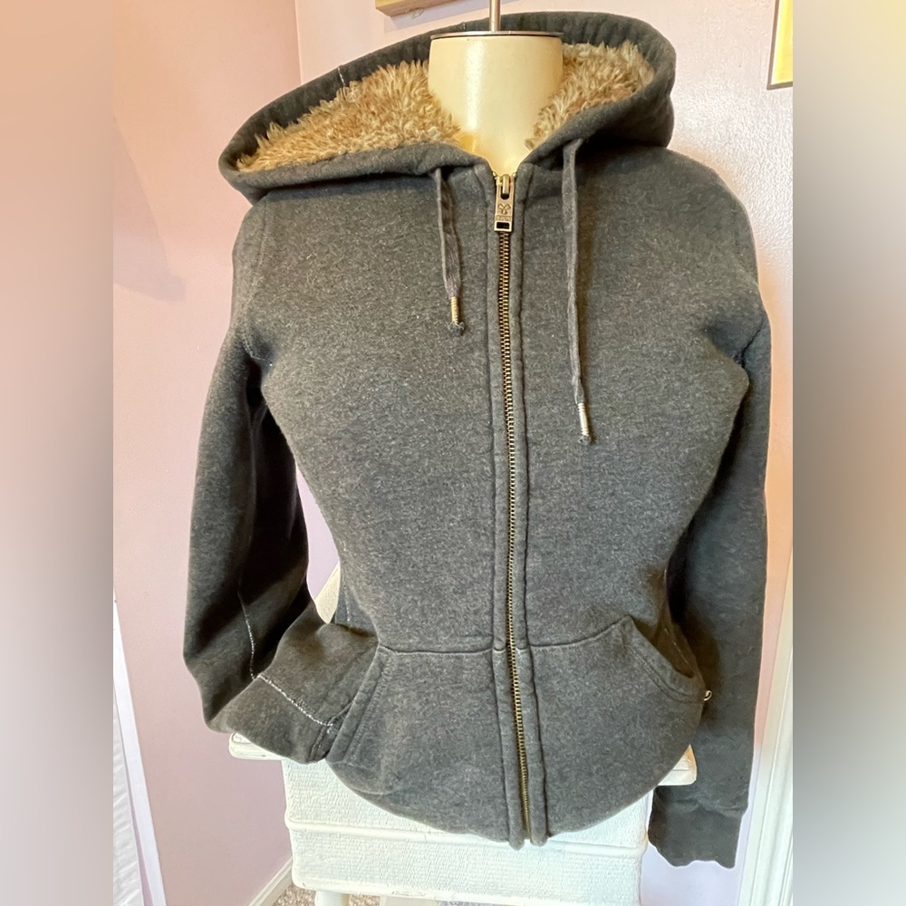Aritzia Gray Hooded Sweater with Cream Lining